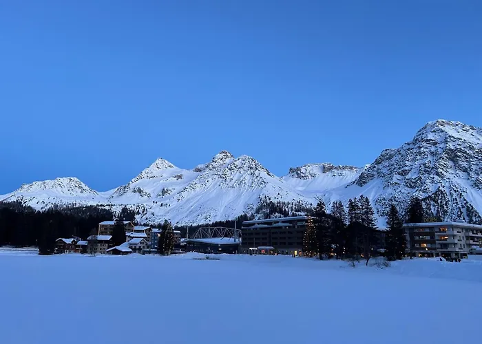 Apartment The Window To The Mountains