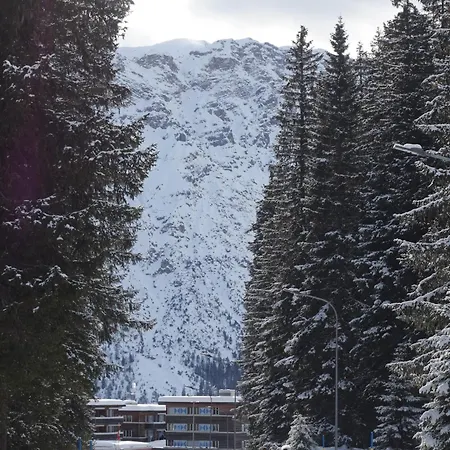 The Window To The Mountains Apartament *